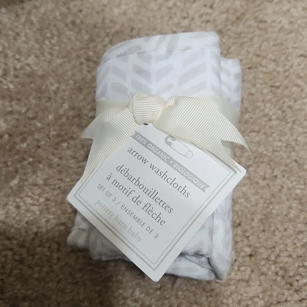 Pottery Barn Set of 3 Washcloths BNWT
